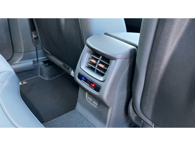 CUPRA Terramar 1.5 eHybrid 204 V2 5dr DSG Hatchback